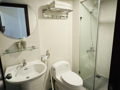 Bán khách sạn mặt phố gia ngư, 120m2, 7 tầng thang máy, tổng 16 phòng, 89.5 tỷ 2
