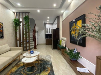 Bán nhà 5 tầng bát khối - long biên - 32m - mặt tiền 3.6m - 7.25 tỵ 1