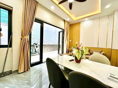 Nhà mới lung linh   ngã 4 bảy hiền   cmt8   chỉ 5 tỷ  4
