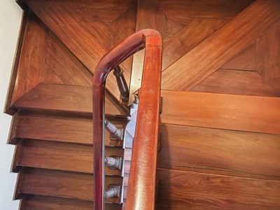 Siêu phẩm mặt phố hoàng quốc việt, 57m2, mặt tiền 7.2m, vỉa hè rộng 2