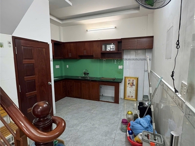 Bán nhà 4x11m, 3 tầng   hẻm 8m phan huy ích, phường 15, tân bình   chỉ 5.5 tỷ 3