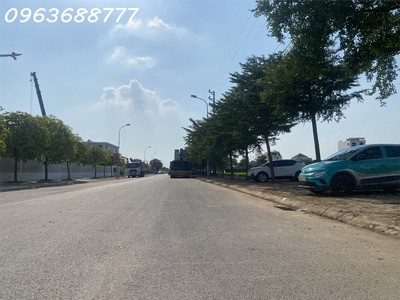 Chính chủ bán liền kề cienco 5 mê linh sổ đỏ khu b giá 5x triệu 0