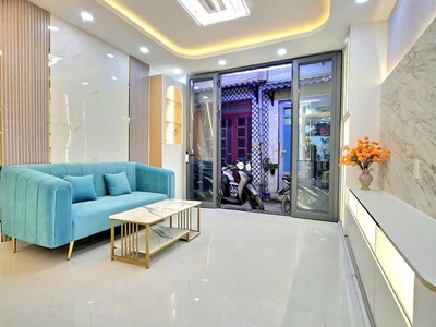 Bán nhà  khu vực sầm uất đường huỳnh tấn phát, phường tân thuận đông, quận 7. 36m2 1