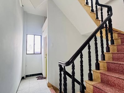 Nhà  mặt tiền nghĩa hoà phường 6 quận tân bình cũ. 3