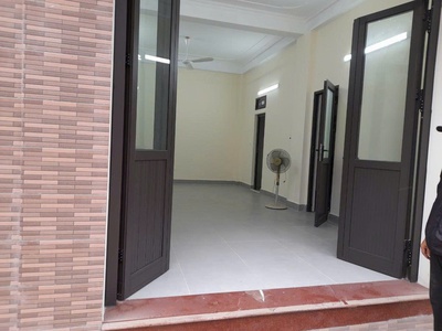 Cho thuê mbkd ô tô tránh hoàng đạo thành 32m2 x 1 tầng, 7 triệu spa, nail thuốc tốt 0