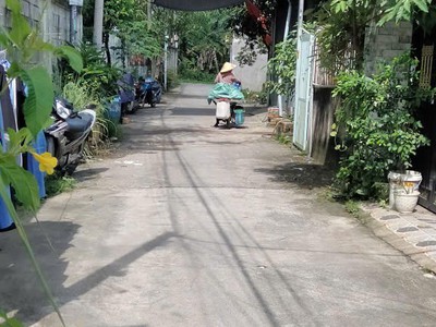 Bán nhà giá tốt   trung tâm dĩ an 4