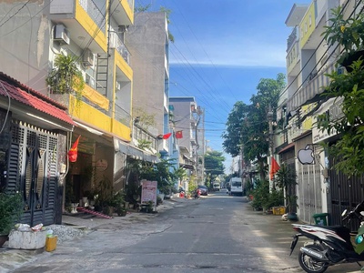 Bán nhà hẻm nhựa 10m lê văn quới - gần ngã tư bốn xa, 8x24m, cấp 4- tiện xây, 16,2 tỷ. 1