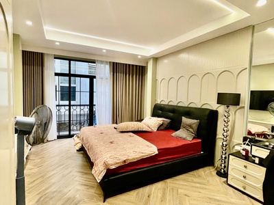 Bán nhà nguyễn công hoan, 6 tầng thang máy, ô tô vào nhà   giá 18 tỷ 2