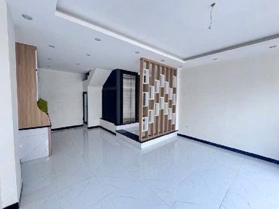Hàng hiếm phố xốm hà đông 40m nhà đẹp   thang máy sẵn ở  ôtô đỗ cửa  nhỉnh 7 tỷ 0