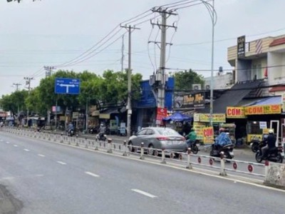 Nhà hêm xe hơi - 3 tầng  - đường 18 a, bình hưng hòa a, bình tân - diện tích 59m2 - sổ hồng - nhỉnh 0