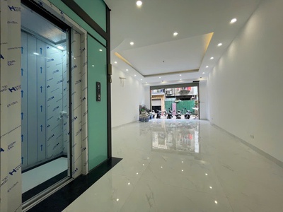 Bán gấp nhà văn khê phân lô oto tránh kinh doanh 7 tầng thang máy 0