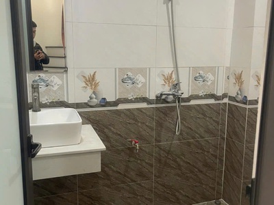 Siêu phẩm lô góc di trạch, 5 tầng, 40m2 ngõ thông, ngay oto tránh  6.3 tỷ 2