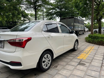 Chính chủ cần bán xe HUYNDAI BẢN MT 1.2 ĐỜI 2020 4