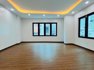 Đội Nhân 7 tầng THANG MÁY x mặt tiền 5m - LÔ GÓC - Ô TÔ tránh - KINH DOANH - Gara ô tô 1