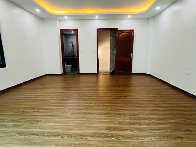 Đội Nhân 7 tầng THANG MÁY x mặt tiền 5m - LÔ GÓC - Ô TÔ tránh - KINH DOANH - Gara ô tô 2