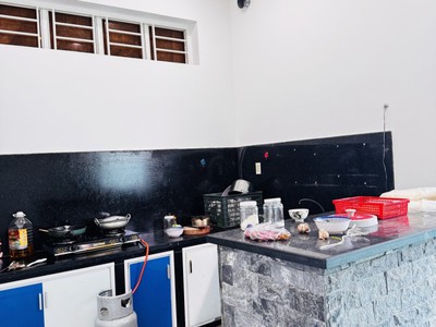 Bán nhà 390m  dĩ an,ngang khủng 12m,shr đường xe hơi 2 chiều,giá đầu tư 4