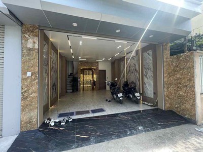 Nhà đẹp hồng tiến, 45m x 6 tầng, mặt tiền 5m, gara ôtô, full nội thất 0