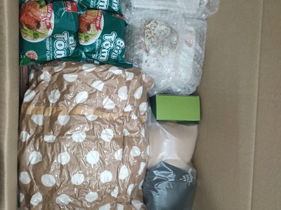 Gửi hàng đi úc, eu, ca 130K 0906751385 0