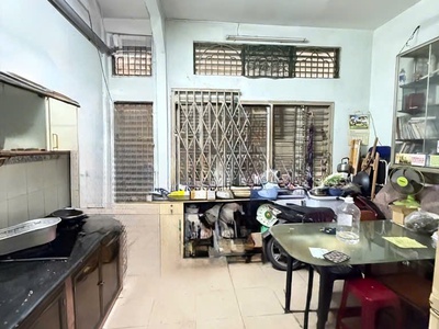 Mặt tiền vip nguyễn trọng tuyển   75m2   3 tầng 1