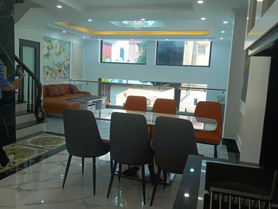 Nhà đẹp - giá tốt - vị trí đắc địa tại quận long biên, hà nội 2