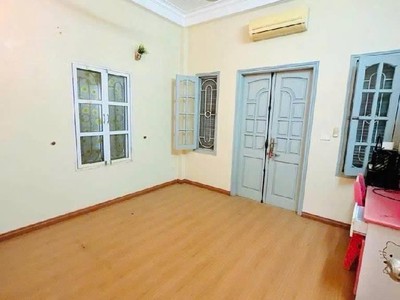Bán nhà văn tiến dũng 38m2, 5 tầng, ô tô đỗ cửa, gần đại học mỏ địa chất 2