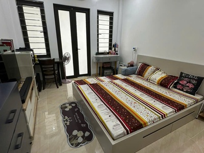 Hồ tùng mậu cầu giấy 30m2 5 tầng lô góc giá 8 tỷ 3