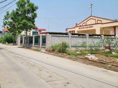 Bán 76m tổ 10 tt quang minh,mt 5m,trục kinh doanh,ô tô tránh 3