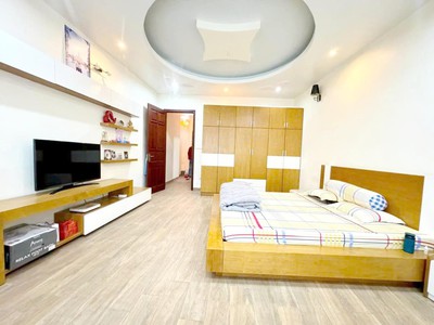 Bán nhà kim đồng 80m ô tô vào nhà mặt tiền rộng hàng hiếm giá đầu tư 1