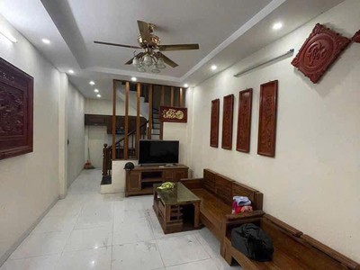 Cho thuê nhà ngõ xuân phương, 5 tầng x 34m2, 3 ngủ, 4 vệ sinh, 11.5 triệu có tl 1