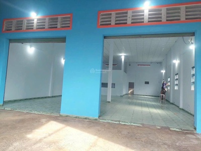 Cho thuê nhà kho 350M    MT đường lớn tại Ngũ Hành Sơn   mới xây, giá cực tốt chỉ 17 triệu/tháng 0