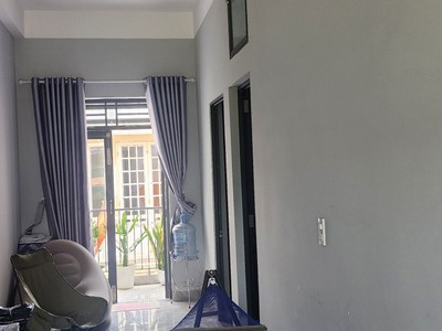 Nhà gần lương thế vinh, gần võ văn kiệt, 60m2, ngang 5.5m, 3 tầng hiện đại, 2 mặt thoáng, 5.45 tỷ 2