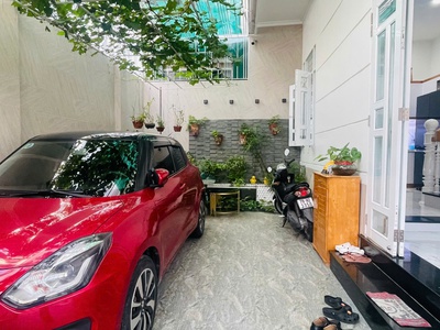 Bán nhà 3 tầng gần biển hòn chồng   vĩnh hải, bắc nha trang   sân ô tô, nội thất cao cấp 1