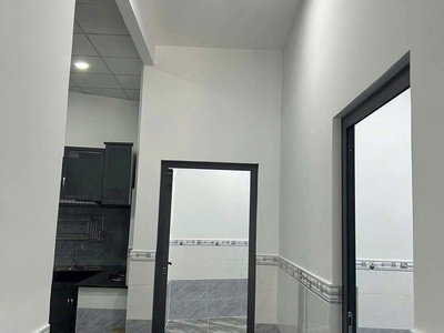 Bán nhà đẹp, giá rẻ, đường oto thông, gần chợ tân phong, chỉ 2 tỷ 990 3