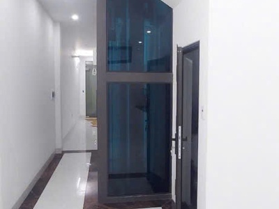 Bán nhà xuân la 54m, 5 tầng thang máy, oto đỗ cửa đường trước nhà 5m 4