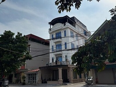 Cho thuê mặt bằng tầng 1   2 số nhà 47a, ngã tư khu quả cảm, đường vua bà, phường kinh bắc, tp.bắc 4