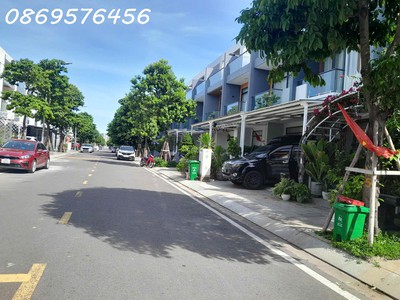 Chỉ còn 2 căn nhà phố ngay khu đô thị mỹ gia nha trang, khánh hoà 0