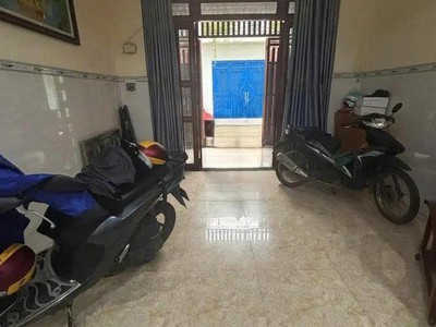 Bán nhà, sát đường số 18b  - bình hưng hòa a, bình tân 3 tầng - hxh - diện tích 60 m2 - sổ hồng - 3