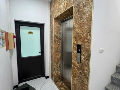 Nhà riêng kim giang, ô tô con đỗ cửa, thang máy, full đồ, 60m 7 tầng, mặt tiền 5m. giá 14,7 tỷ 2