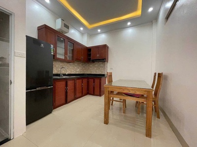 Phố xốm 5t thang máy 41m chỉ hơn 7 tỷ ôtô đỗ cửa gần trục chính khu đô thị sầm uất 1