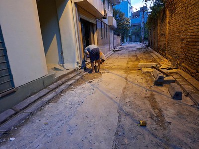 Đất đẹp   ngõ thông   xe 7 chỗ vào   74.6m    mặt tiền 5.63m   giá 14.5 tỷ   532 ngọc thụy, long 1