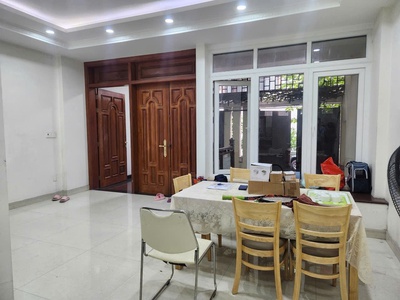 Bán nhà kdc trung sơn , bình hưng ,4 lầu hầm , thang máy 120m2 chỉ 23 tỷ 4