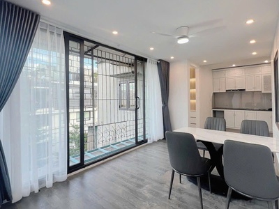 Tt nguyễn huy tưởng 120m, 3pn, 2wc, nội thất cực đẹp, 4.86 tỷ 0