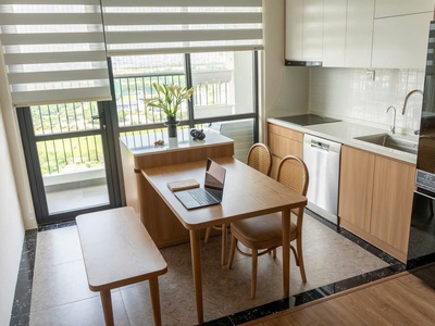 Siêu vị trí   chân đế chung cư văn khê   82,5m    4 tầng   mặt tiền đẹp   giá chỉ 20,5 tỷ 0