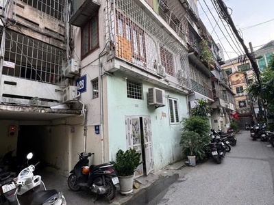 Siêu phẩm tập thể hồng mai 75m 0