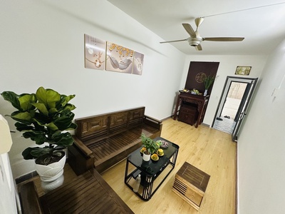 Tập thể quỳnh lôi hai bà trưng 0