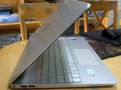 Laptop HP Laptop 15s Core i5-1235U RAM 8GB SSD 512GB VGA ON Màn 15.6 Inch Full HD Máy Đẹp 2