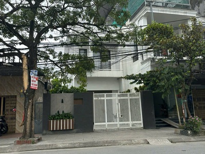 Bán nhà 2,5 tầng mặt đường 208 , An Dương, Hải Phòng. Giá 6,5 tỷ. 3