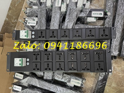 Ổ cắm nguồn PDU 6 ổ cắm 3 chấu có MCB 2P 32A kèm dây nguồn dài 2M hãng Anrack 8
