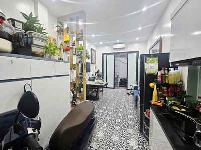 Căn hộ cc mặt phố Phạm Hùng lô góc 3 ngủ full NT giá nhỉnh 7 tỷ 0