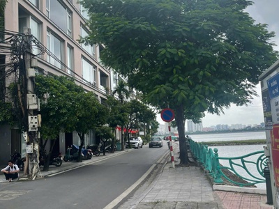 Bán Khách Sạn Cao Cấp -  5 Tầng - Quảng Khánh  TÂY HỒ 2